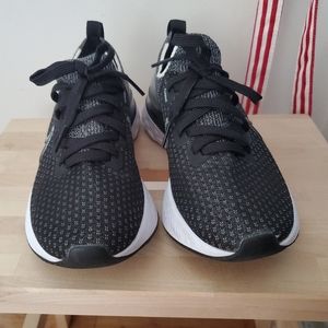 Nike React Infinity Run Flyknit - Women's 7